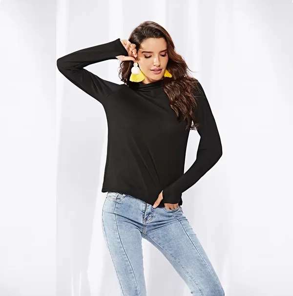 High-necked Slim-fit Knitted Top