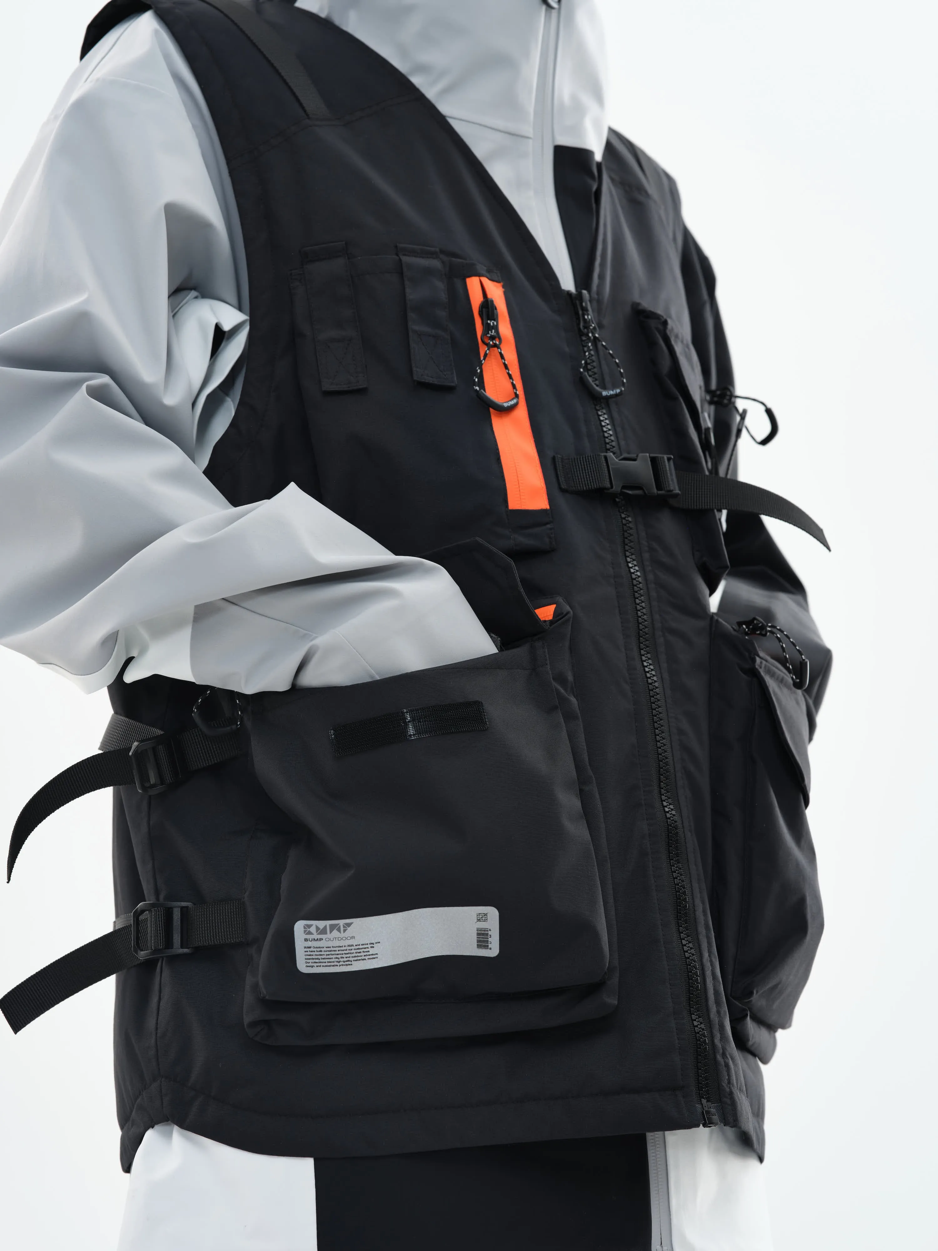 Iconic 23 Ski/Snowboard Backcountry Vest Men Black
