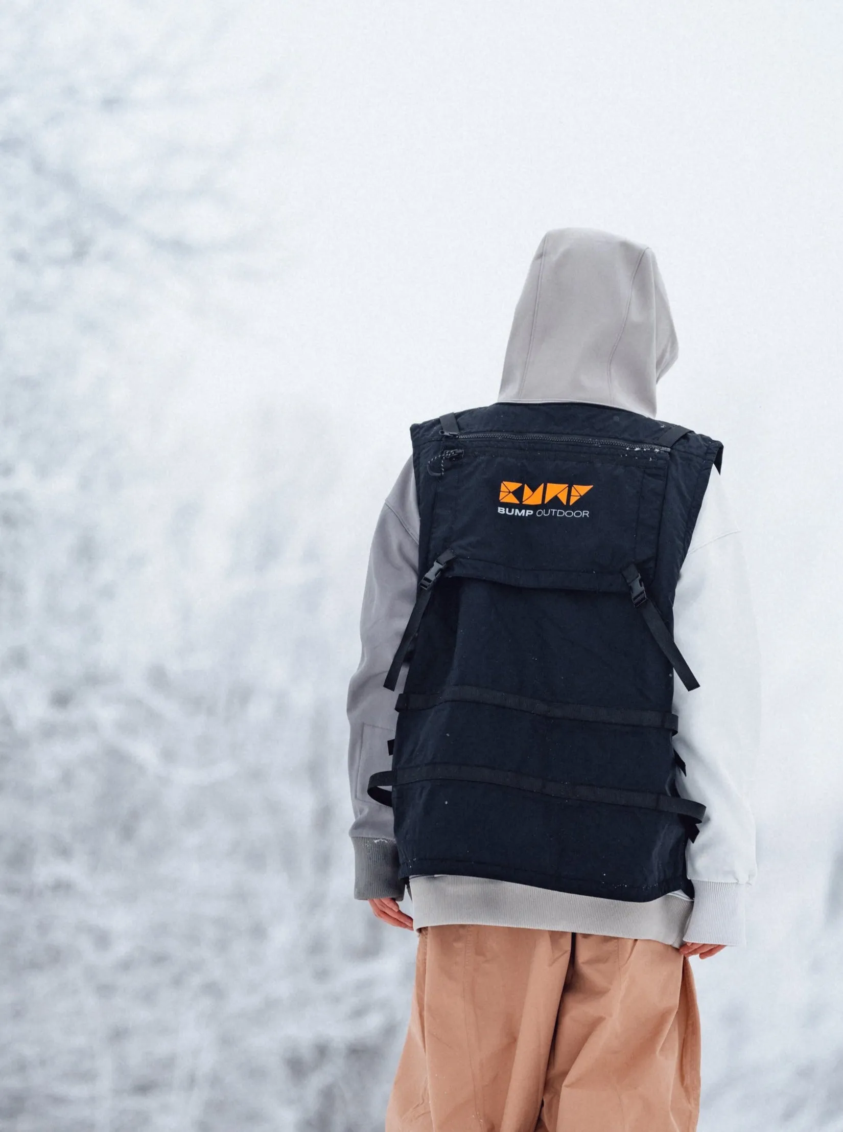 Iconic 23 Ski/Snowboard Backcountry Vest Men Black