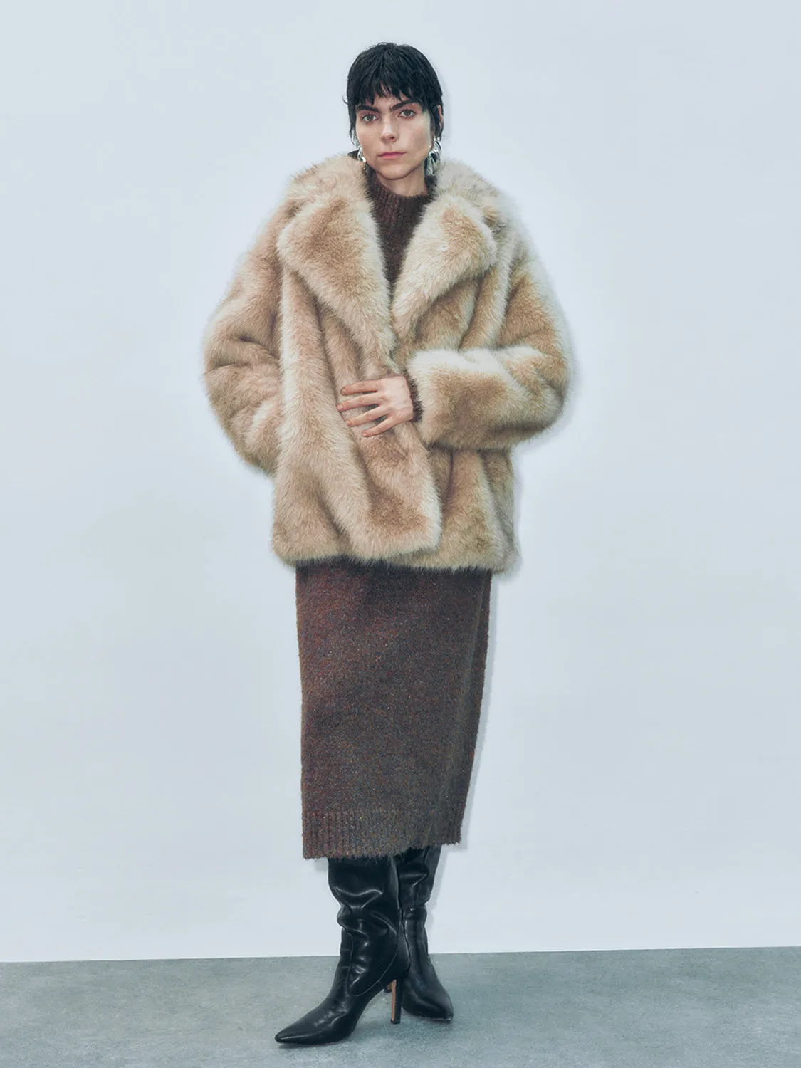 Notched Collar Fur Jackets