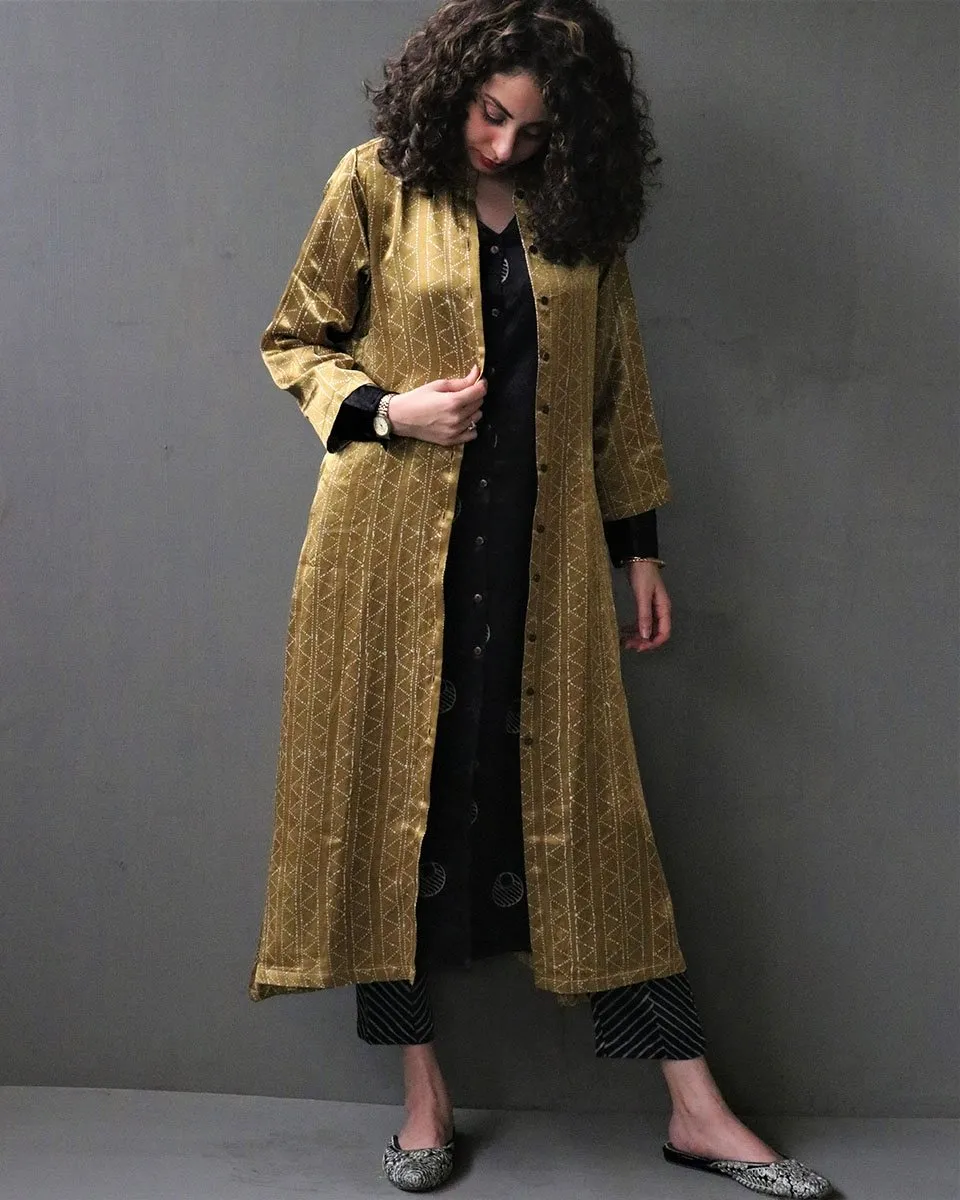 Sunspill Handprinted Mashru Silk Kurta Set